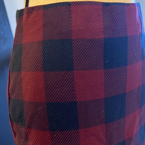 Ann Taylor | Maroon & Navy skirt - Picture 3 of 5